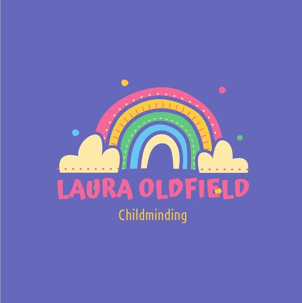 Laura Oldfield Childminding Logo